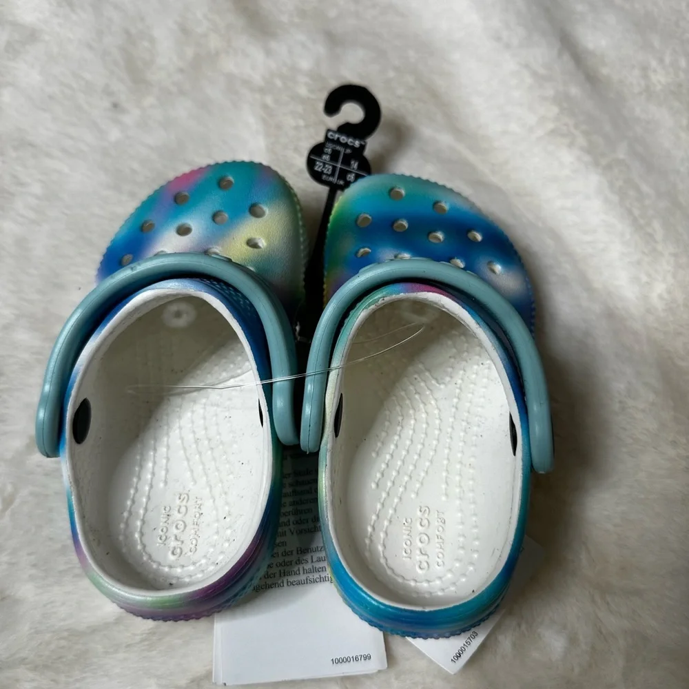 CROCS Kids' Multicolor Slip-On Slippers